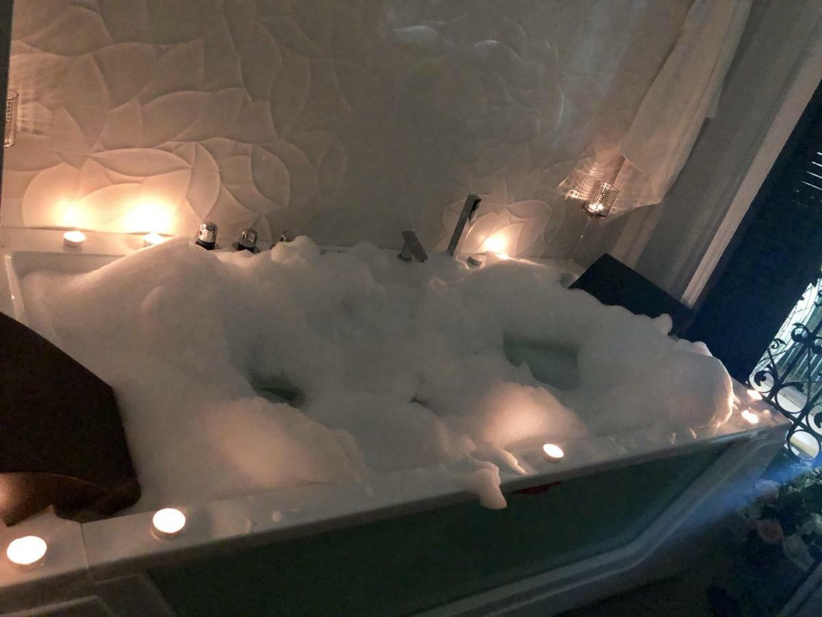 Sol Luxury Suites Madryt Zewnętrze zdjęcie