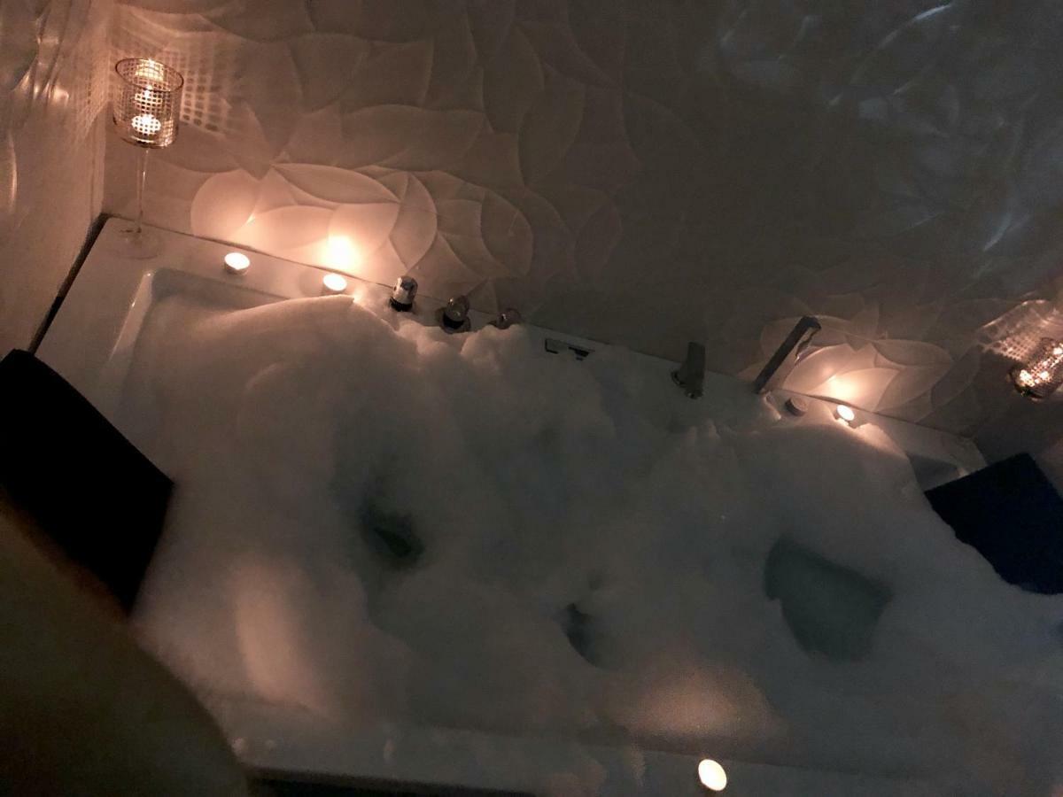 Sol Luxury Suites Madryt Zewnętrze zdjęcie