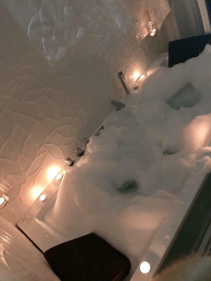 Sol Luxury Suites Madryt Zewnętrze zdjęcie
